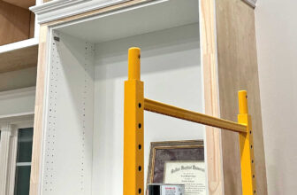 Studio Place of work Cupboard Growth – How To Make Fake Crown Molding That is Very Simple To Minimize And Set up